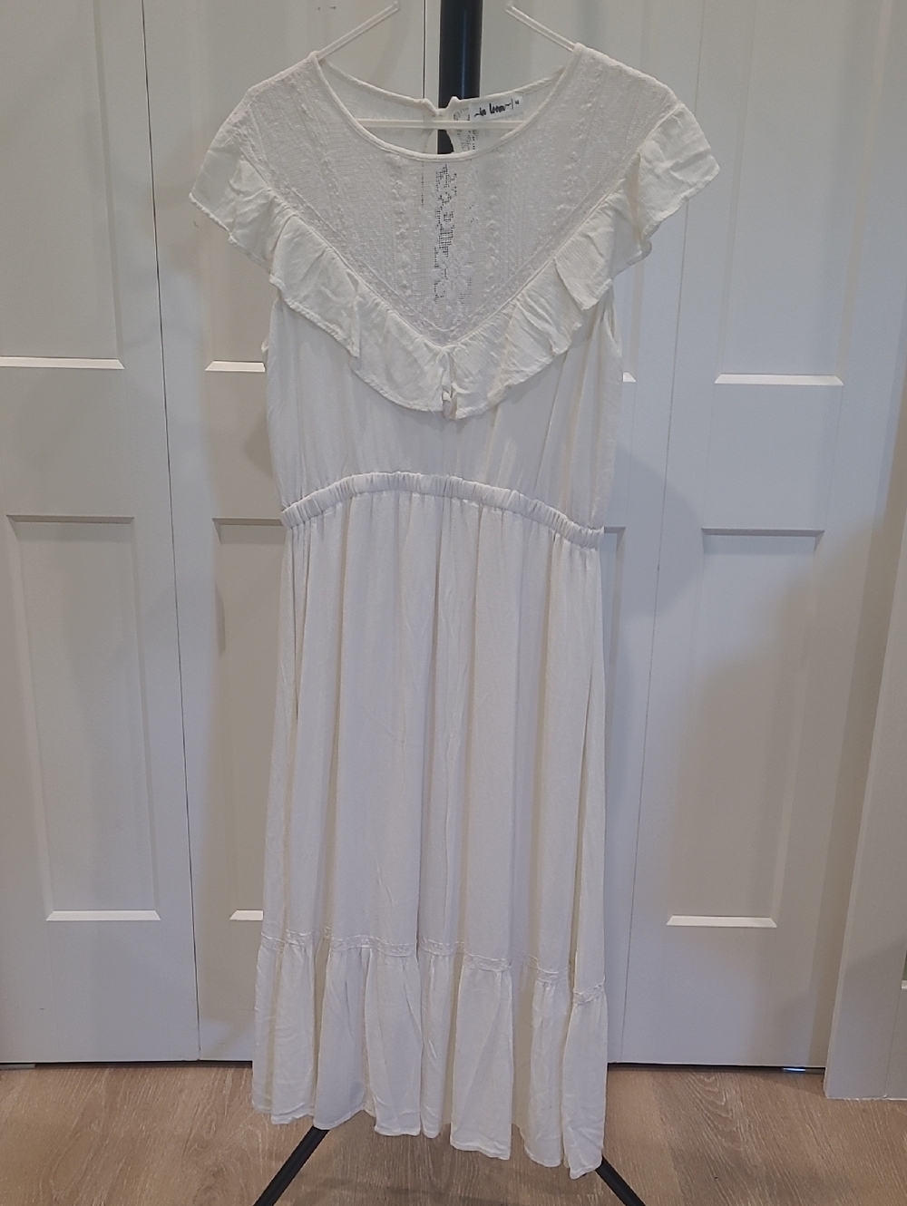 White Ruffle Bohemian Midi Dress